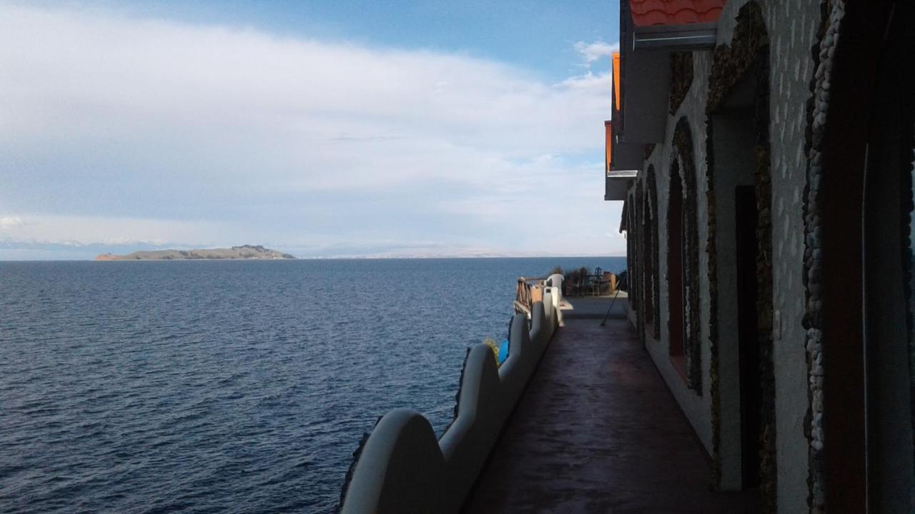 Hostal Puerto Yumani Hotell Isla del Sol Exteriör bild